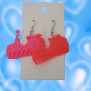 Motorcycle comb earrings